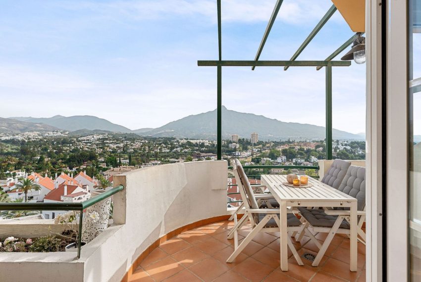 R5427946-Apartment-For-Sale-Nueva-Andalucia-Middle-Floor-Apartment-2-Beds-94-Built-10