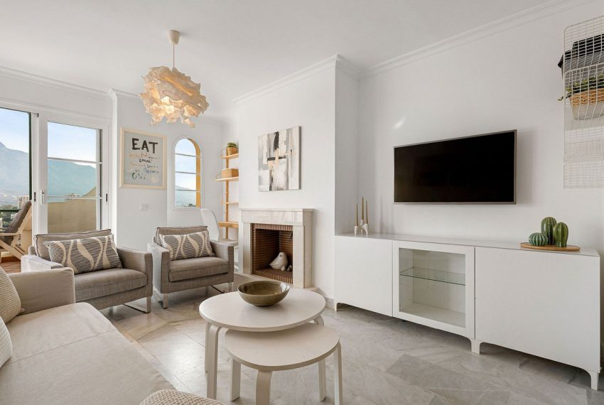 R5427946-Apartment-For-Sale-Nueva-Andalucia-Middle-Floor-Apartment-2-Beds-94-Built-3