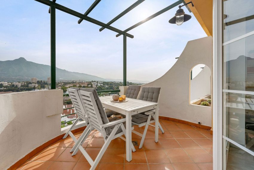 R5427946-Apartment-For-Sale-Nueva-Andalucia-Middle-Floor-Apartment-2-Beds-94-Built-7