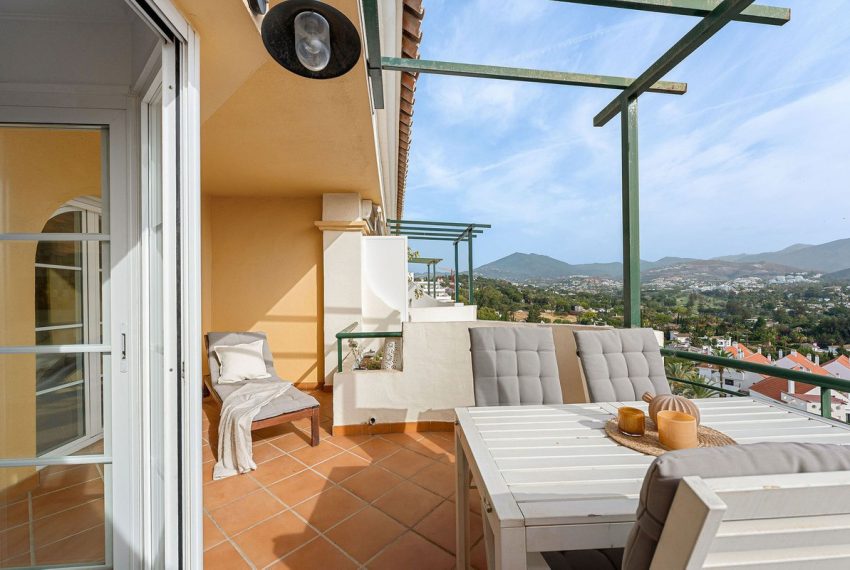 R5427946-Apartment-For-Sale-Nueva-Andalucia-Middle-Floor-Apartment-2-Beds-94-Built-9
