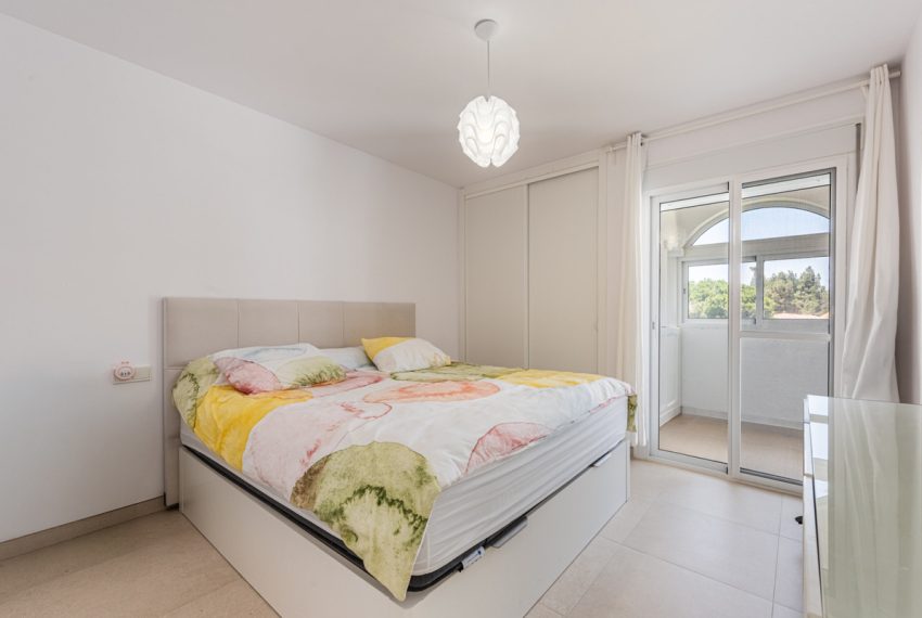 R5427976-Apartment-For-Sale-La-Cala-de-Mijas-Middle-Floor-Apartment-2-Beds-72-Built-3