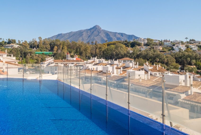 R5427982-Apartment-For-Sale-Nueva-Andalucia-Middle-Floor-Apartment-2-Beds-109-Built-1