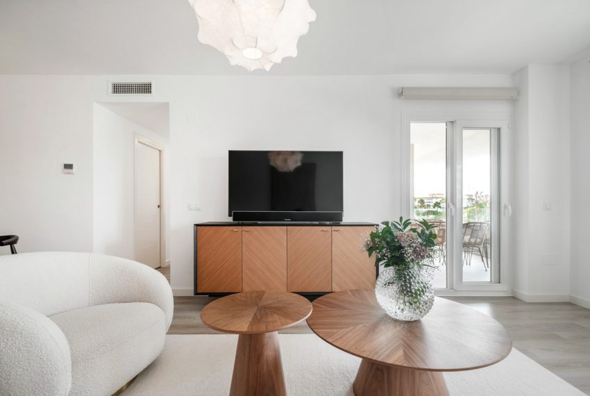 R5427982-Apartment-For-Sale-Nueva-Andalucia-Middle-Floor-Apartment-2-Beds-109-Built-6