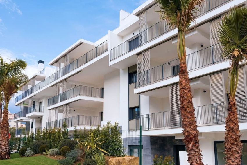 R5428033-Apartment-For-Sale-Estepona-Middle-Floor-Apartment-2-Beds-93-Built-1