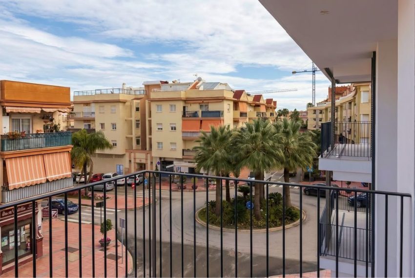 R5428033-Apartment-For-Sale-Estepona-Middle-Floor-Apartment-2-Beds-93-Built-3