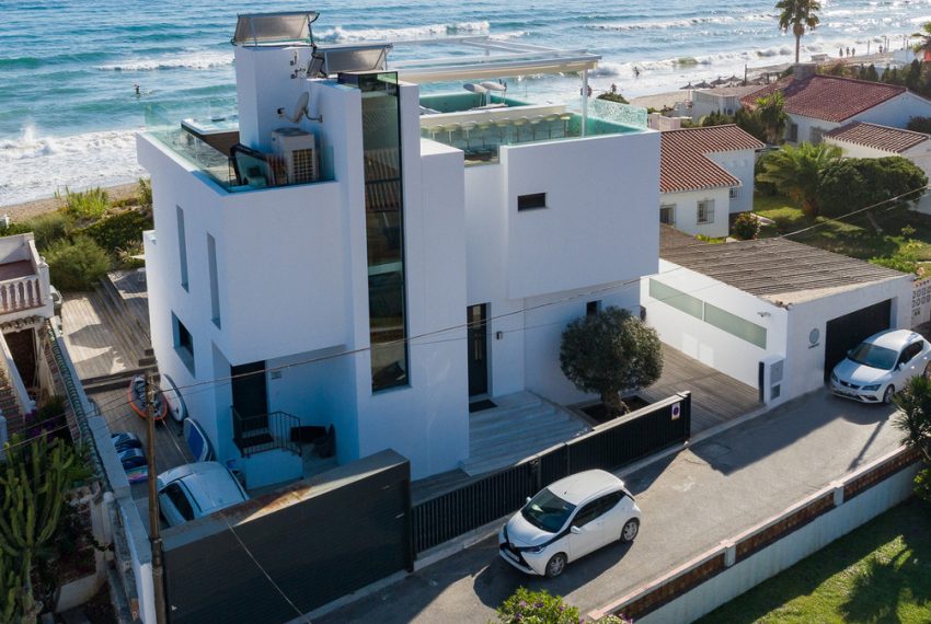 R5428042-House-For-Sale-Costabella-Detached-Villa-6-Beds-420-Built-14
