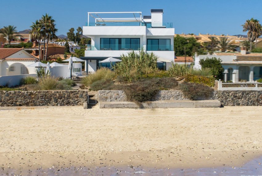 R5428042-House-For-Sale-Costabella-Detached-Villa-6-Beds-420-Built-3