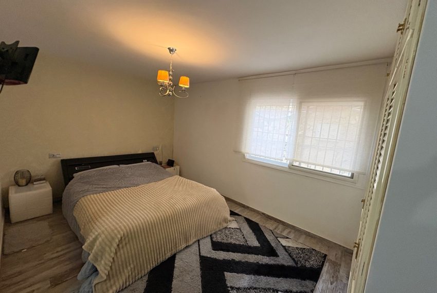R5428072-House-For-Sale-Estepona-Townhouse-3-Beds-120-Built-3