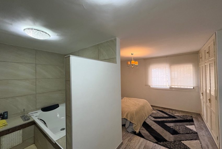 R5428072-House-For-Sale-Estepona-Townhouse-3-Beds-120-Built-6