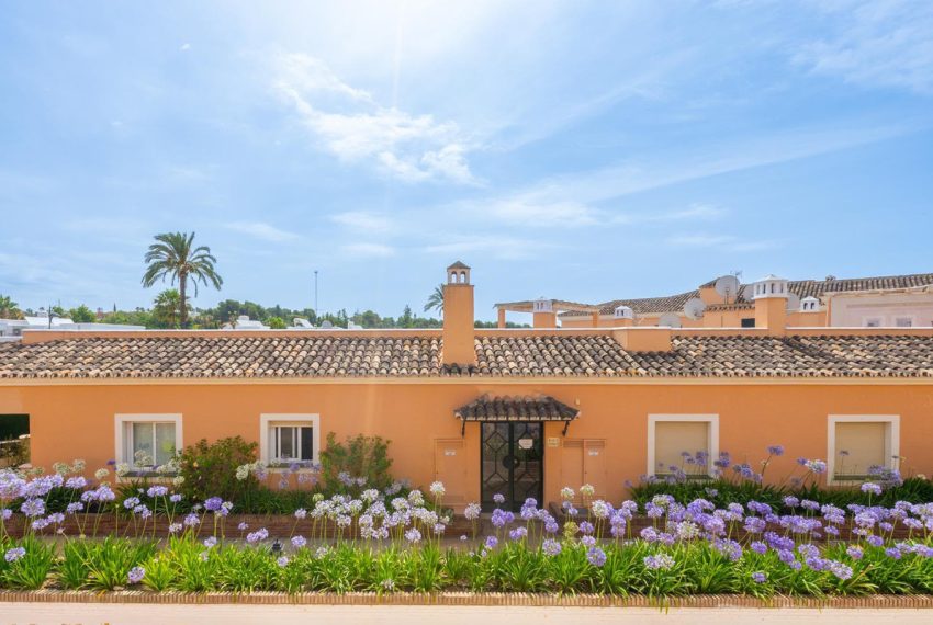 R5428171-Apartment-For-Sale-Nueva-Andalucia-Middle-Floor-Apartment-3-Beds-110-Built-3
