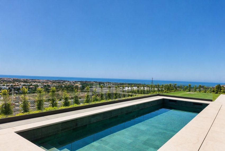 R5428414-House-For-Sale-Benahavis-Detached-Villa-3-Beds-252-Built
