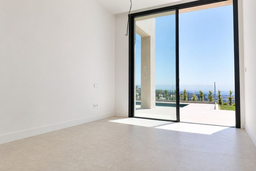 R5428414-House-For-Sale-Benahavis-Detached-Villa-3-Beds-252-Built-9