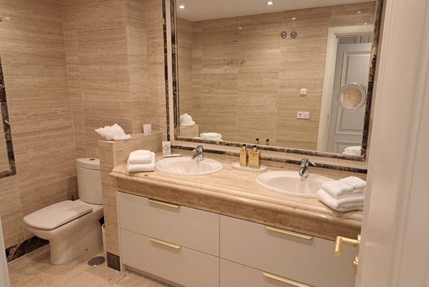 R5429284-Apartment-For-Sale-Marbella-Ground-Floor-Apartment-3-Beds-236-Built-11