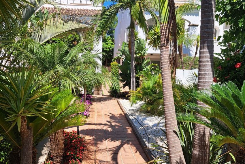 R5429284-Apartment-For-Sale-Marbella-Ground-Floor-Apartment-3-Beds-236-Built