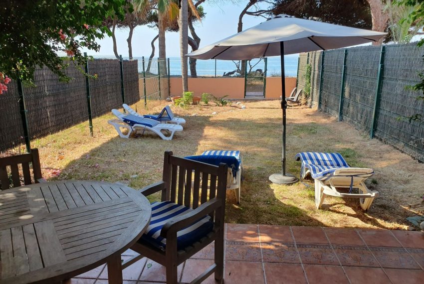 R5429302-House-For-Sale-El-Presidente-Townhouse-2-Beds-170-Built-10