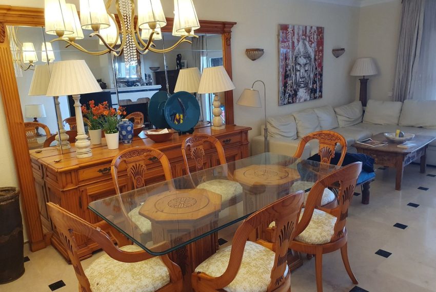 R5429302-House-For-Sale-El-Presidente-Townhouse-2-Beds-170-Built-3