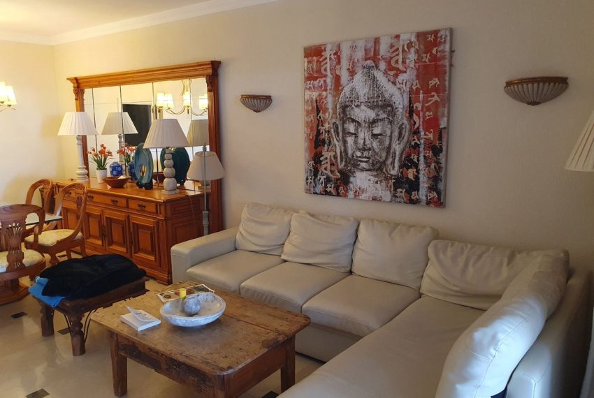 R5429302-House-For-Sale-El-Presidente-Townhouse-2-Beds-170-Built-4