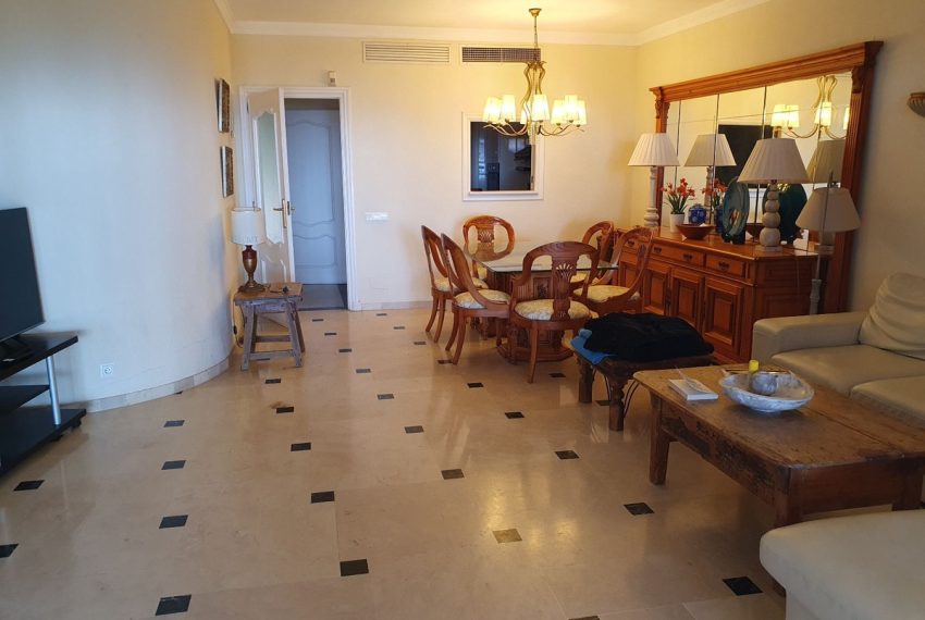 R5429302-House-For-Sale-El-Presidente-Townhouse-2-Beds-170-Built-5