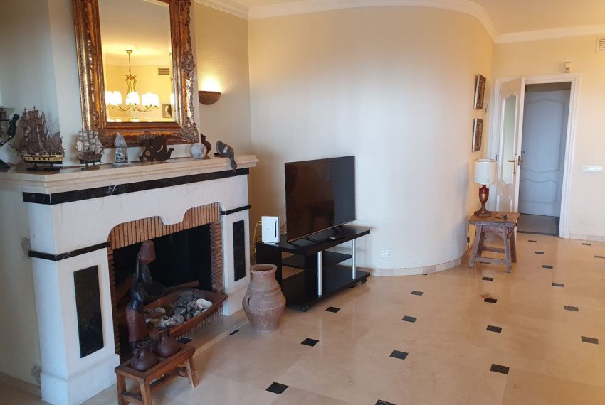R5429302-House-For-Sale-El-Presidente-Townhouse-2-Beds-170-Built-7