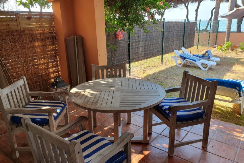 R5429302-House-For-Sale-El-Presidente-Townhouse-2-Beds-170-Built-8