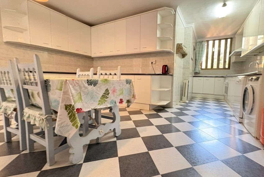 R5429359-Apartment-For-Sale-Marbella-Middle-Floor-Apartment-3-Beds-95-Built-3