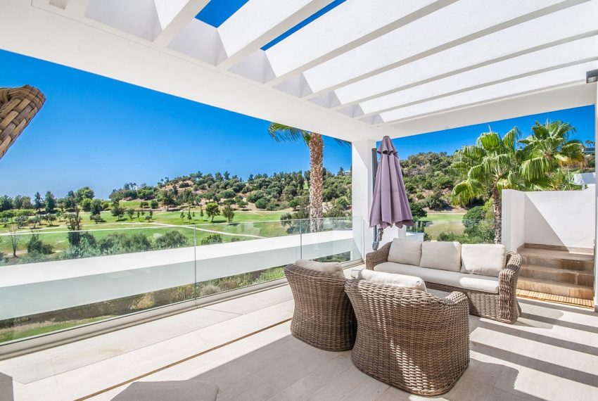 R5429389-Apartment-For-Sale-Benahavis-Penthouse-Duplex-3-Beds-129-Built-1