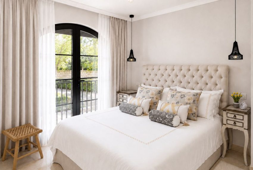 R5429413-Apartment-For-Sale-Los-Arqueros-Penthouse-Duplex-2-Beds-99-Built-10