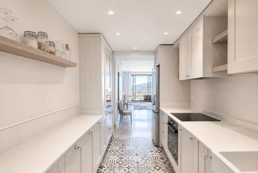 R5429413-Apartment-For-Sale-Los-Arqueros-Penthouse-Duplex-2-Beds-99-Built-9