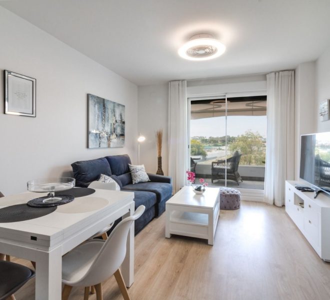 R5429431-Image 1-Middle Floor Apartment - 2 Beds - 68 Built