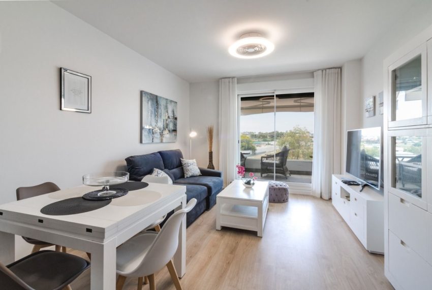 R5429431-Apartment-For-Sale-Nueva-Andalucia-Middle-Floor-Apartment-2-Beds-68-Built