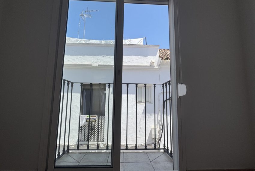 R5429500-Apartment-For-Sale-Estepona-Middle-Floor-Apartment-2-Beds-94-Built-1