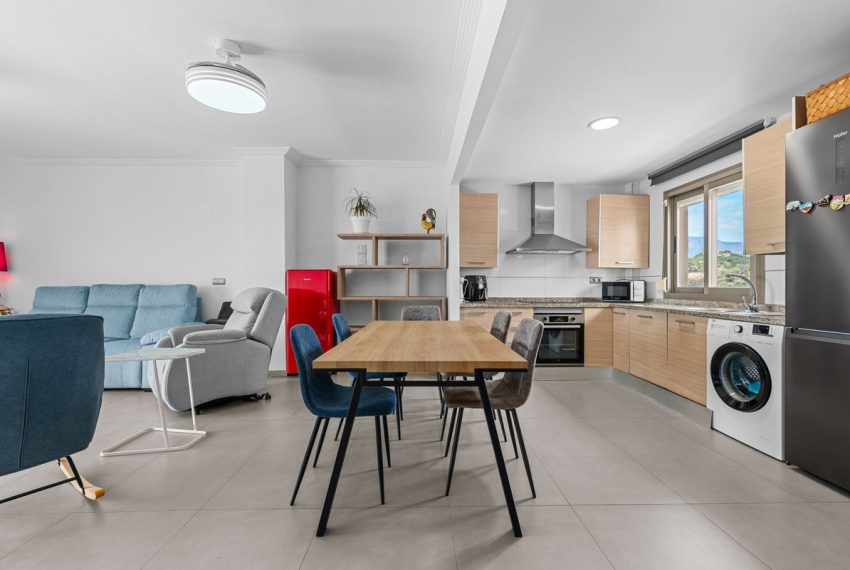 R5429512-Apartment-For-Sale-New-Golden-Mile-Penthouse-2-Beds-99-Built-8