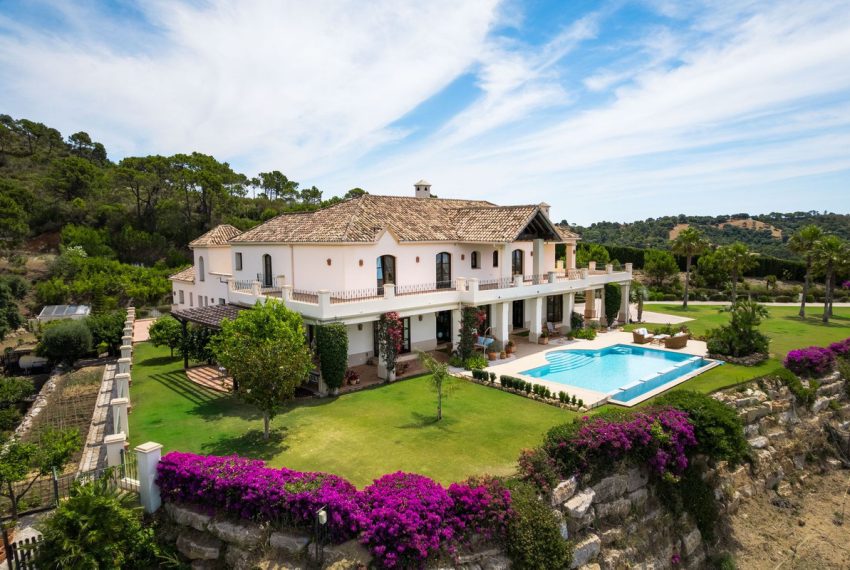 R5429527-House-For-Sale-Estepona-Detached-Villa-5-Beds-1070-Built-10