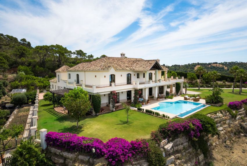 R5429527-House-For-Sale-Estepona-Detached-Villa-5-Beds-1070-Built-5