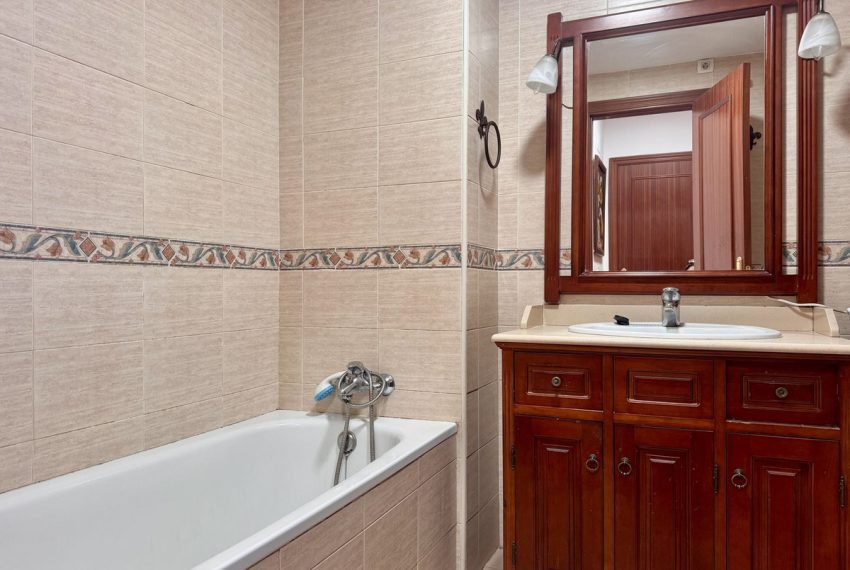 R5429638-Apartment-For-Sale-San-Pedro-de-Alcantara-Middle-Floor-Studio-4-Beds-137-Built-7