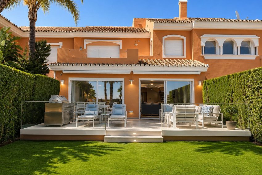 R5429650-House-For-Sale-New-Golden-Mile-Semi-Detached-House-3-Beds-209-Built-6