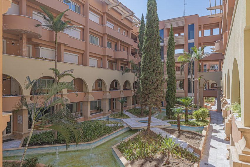 R5429659-Apartment-For-Sale-Nueva-Andalucia-Middle-Floor-Apartment-2-Beds-120-Built-13