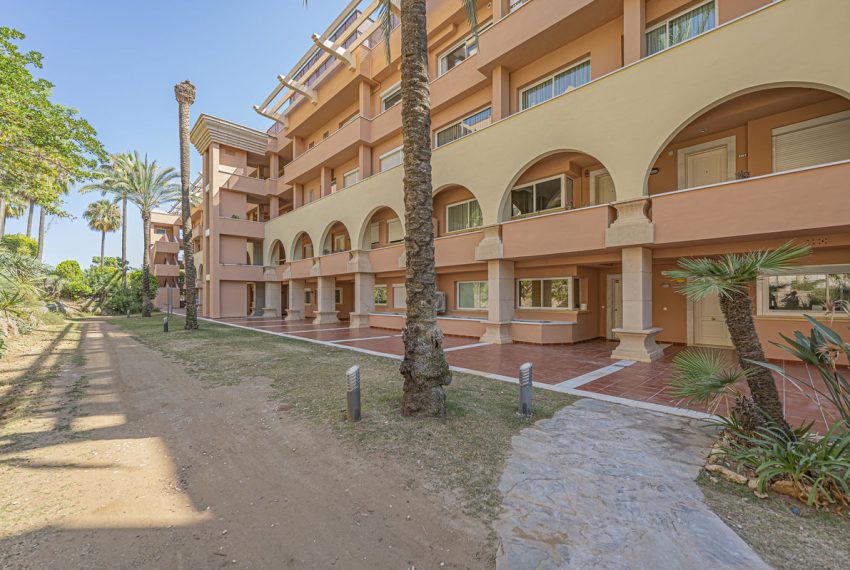 R5429659-Apartment-For-Sale-Nueva-Andalucia-Middle-Floor-Apartment-2-Beds-120-Built-16