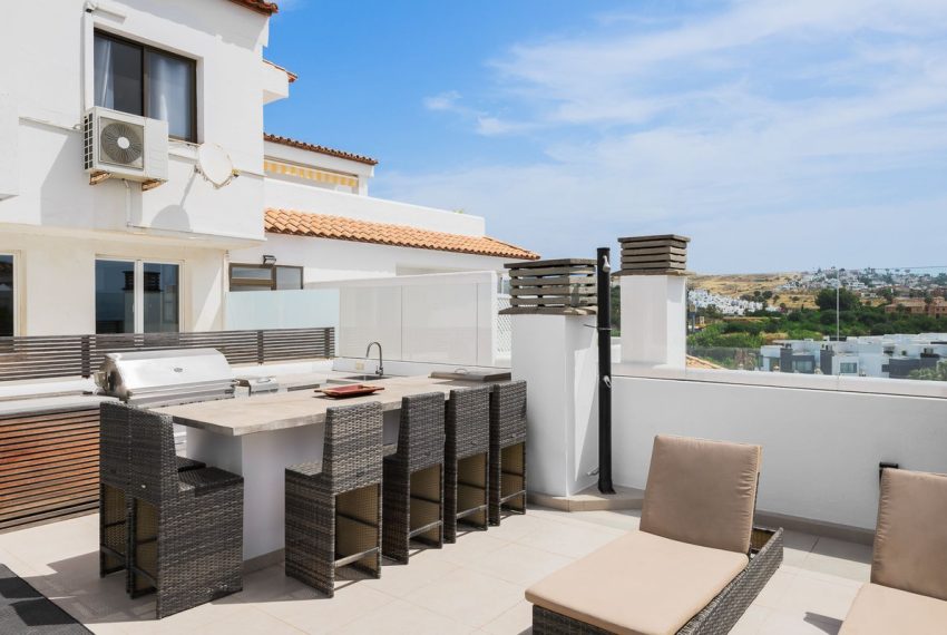 R5430244-Apartment-For-Sale-Estepona-Middle-Floor-Apartment-2-Beds-86-Built-1