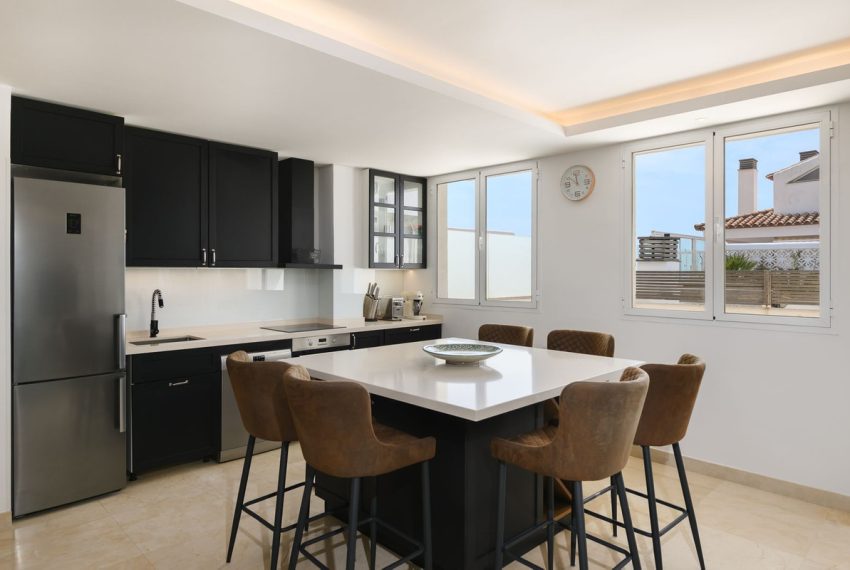 R5430244-Apartment-For-Sale-Estepona-Middle-Floor-Apartment-2-Beds-86-Built-14