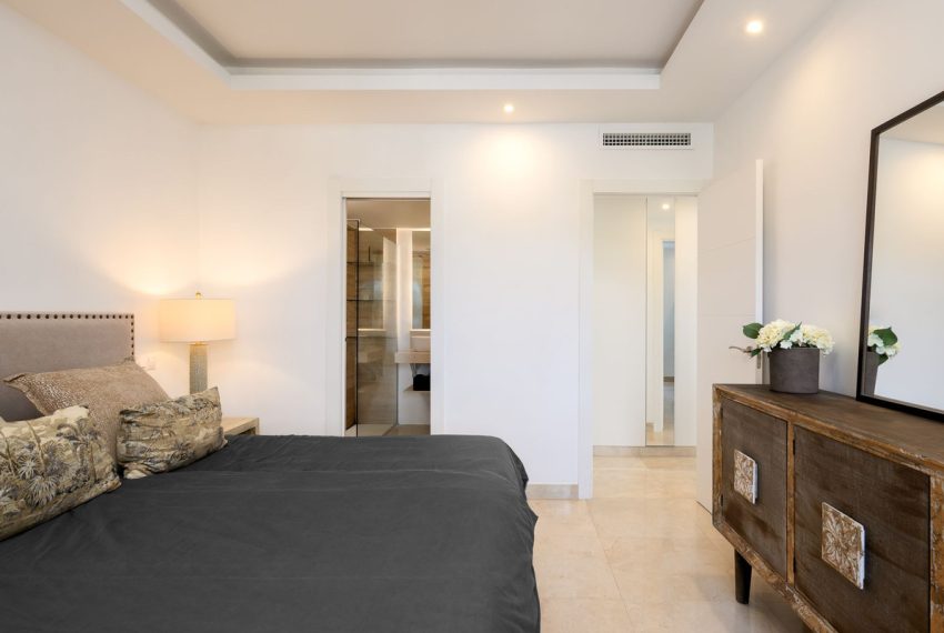 R5430244-Apartment-For-Sale-Estepona-Middle-Floor-Apartment-2-Beds-86-Built-9