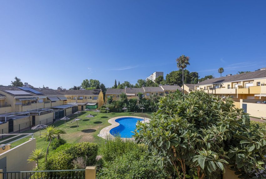 R5430292-House-For-Sale-Estepona-Townhouse-3-Beds-102-Built-14