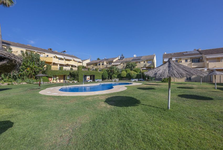 R5430292-House-For-Sale-Estepona-Townhouse-3-Beds-102-Built-2