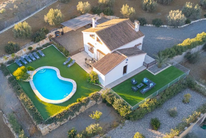 R5430328-House-For-Sale-Coin-Finca-Cortijo-5-Beds-348-Built-2