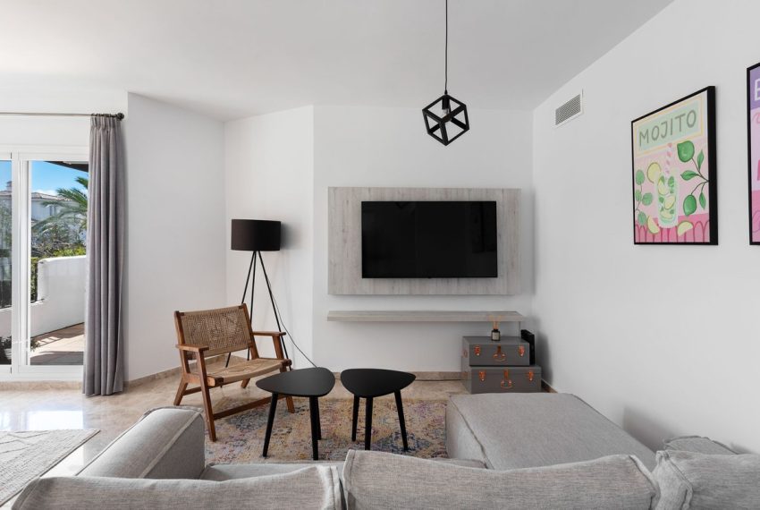 R5430433-Apartment-For-Sale-Nueva-Andalucia-Penthouse-Duplex-2-Beds-125-Built-2
