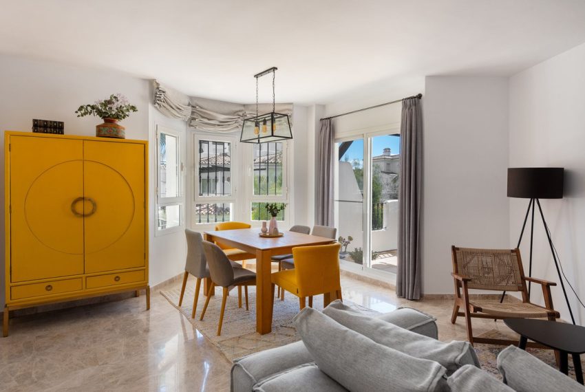 R5430433-Apartment-For-Sale-Nueva-Andalucia-Penthouse-Duplex-2-Beds-125-Built