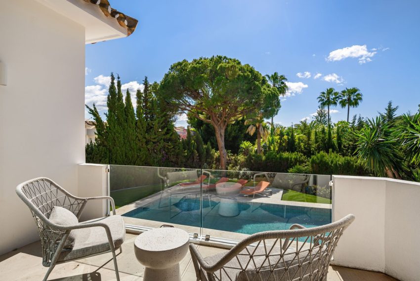 R5430469-House-For-Sale-Nueva-Andalucia-Detached-Villa-4-Beds-335-Built-11