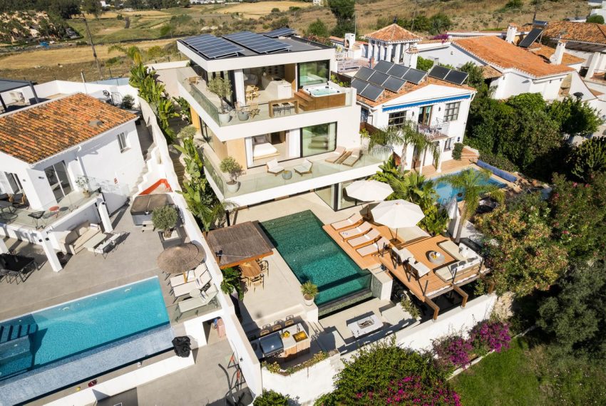R5430487-House-For-Sale-Nueva-Andalucia-Detached-Villa-5-Beds-245-Built-11