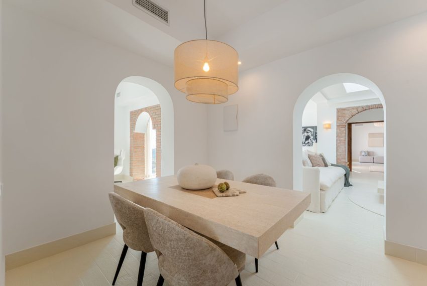 R5430547-House-For-Sale-El-Madronal-Detached-Villa-6-Beds-538-Built-11