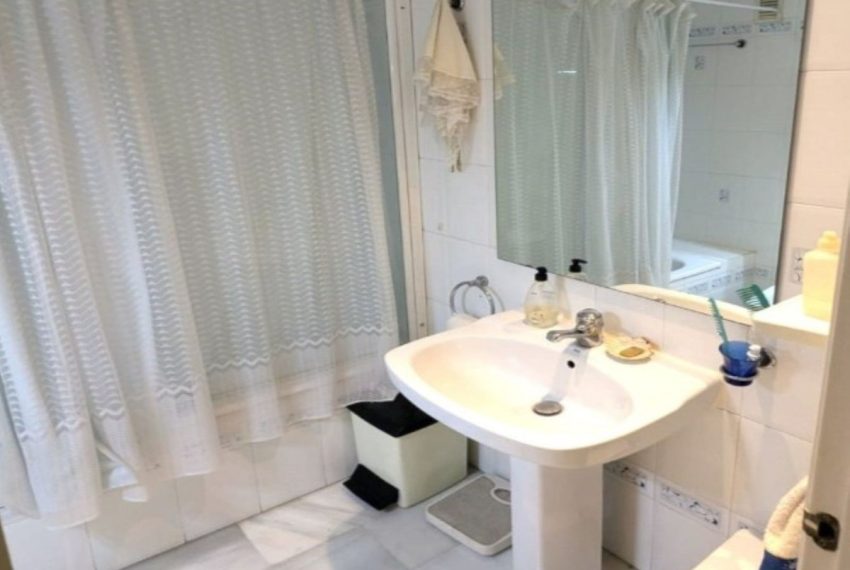 R5430568-Apartment-For-Sale-Estepona-Middle-Floor-Apartment-3-Beds-166-Built-12